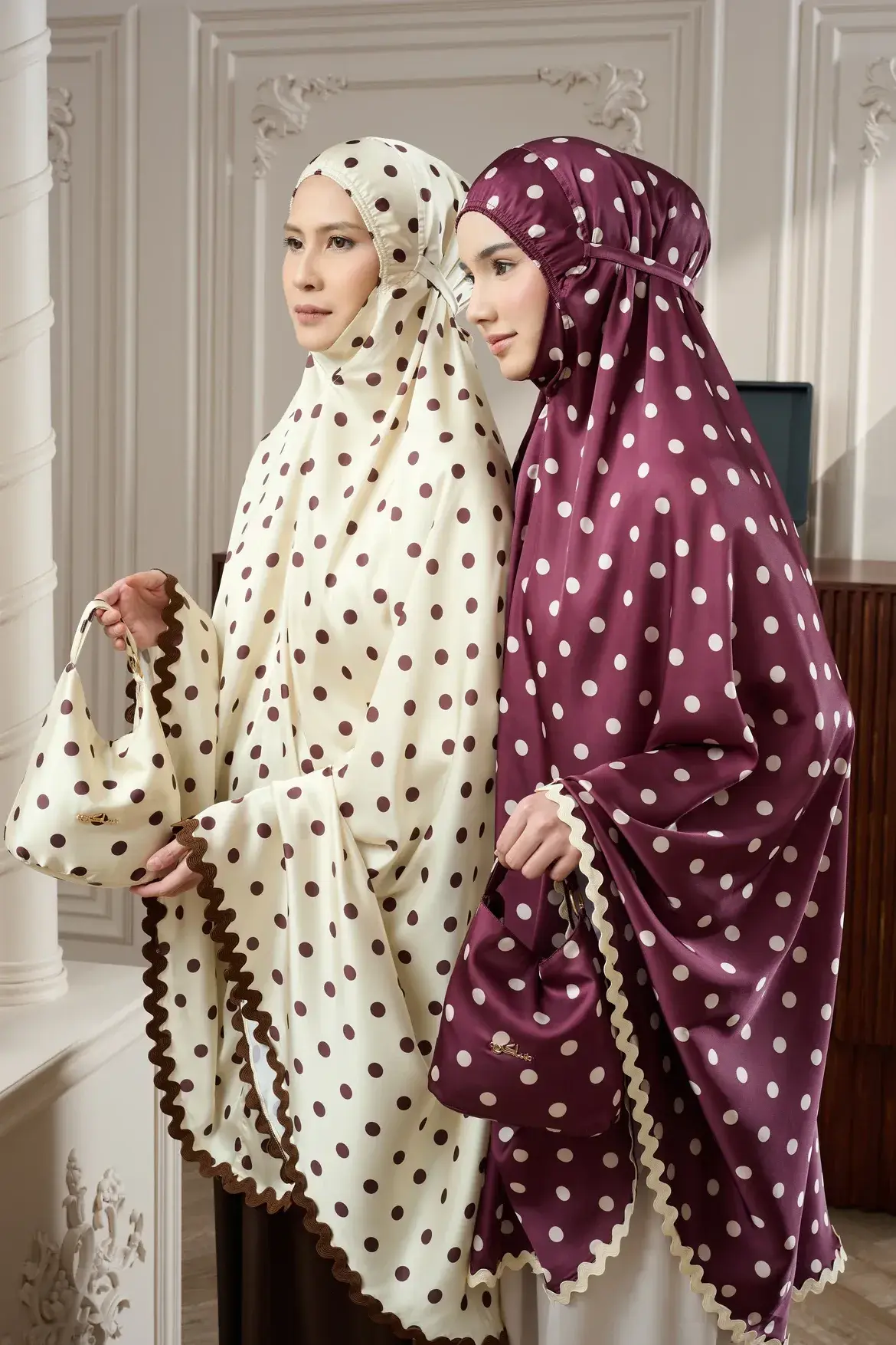 Telekung Travel Polka